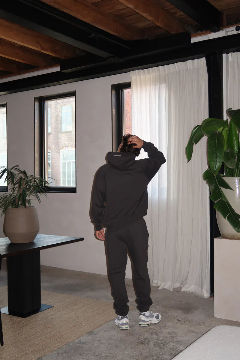 Ensemble complet noir Fear of God Essentials 1977