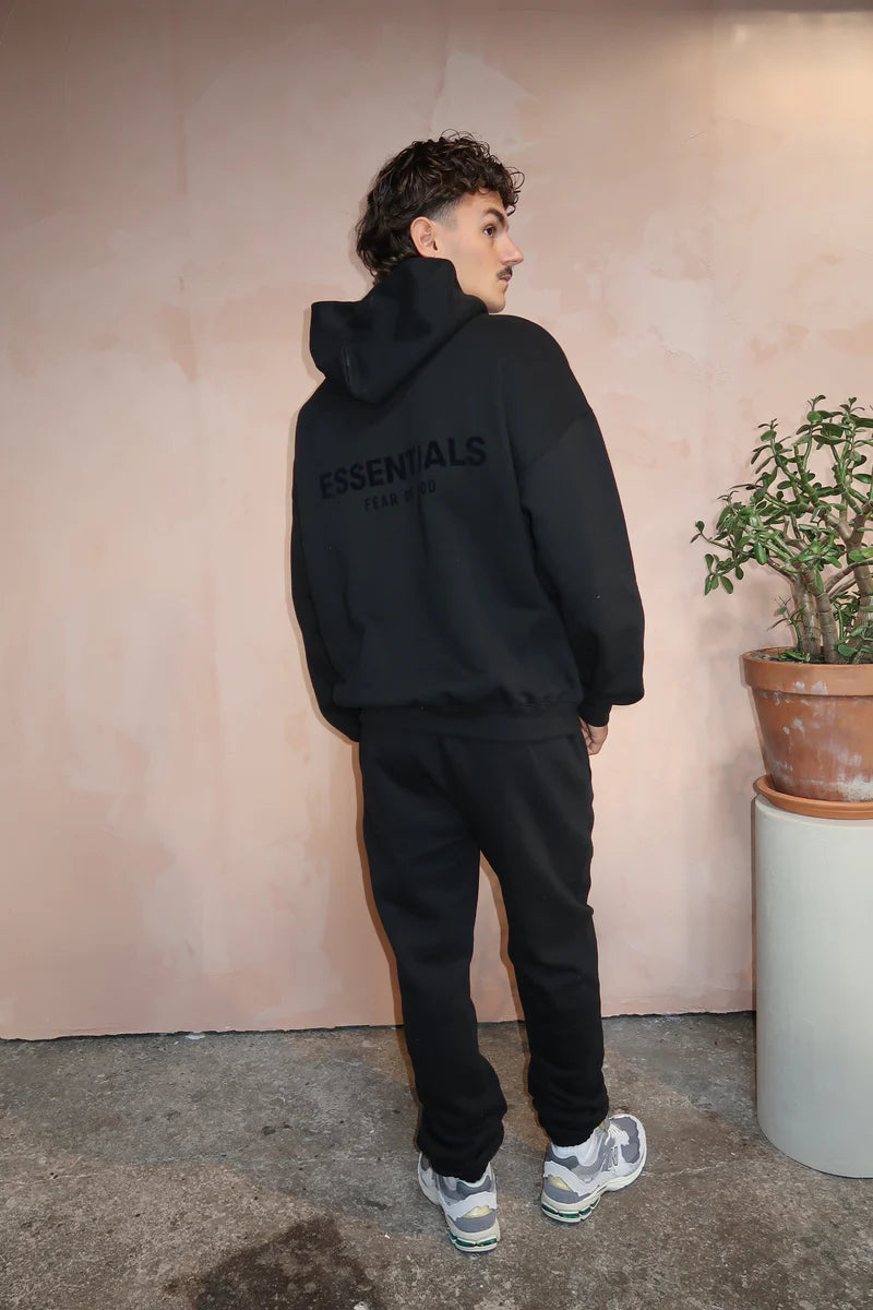 Ensemble complet noir Fear of God Essentials